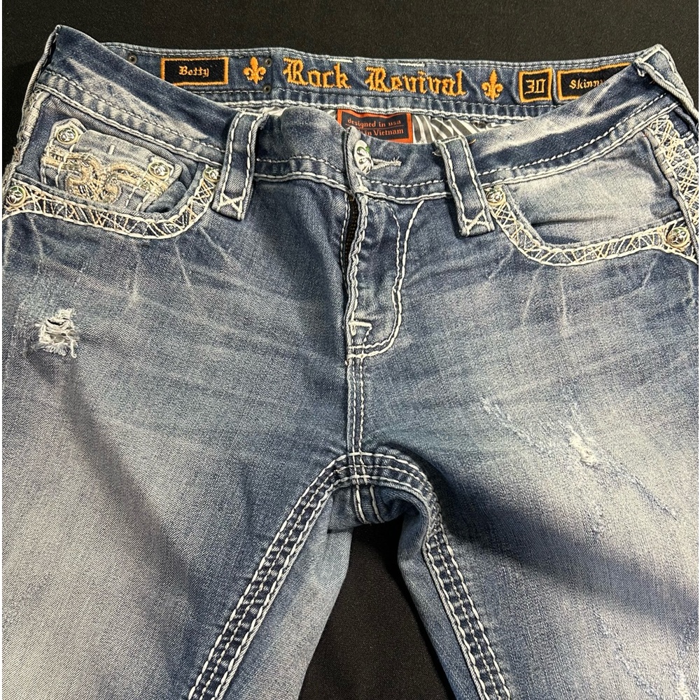 Rock Revival Betty Skinny Crop Blue Distressed Women Jeans 30